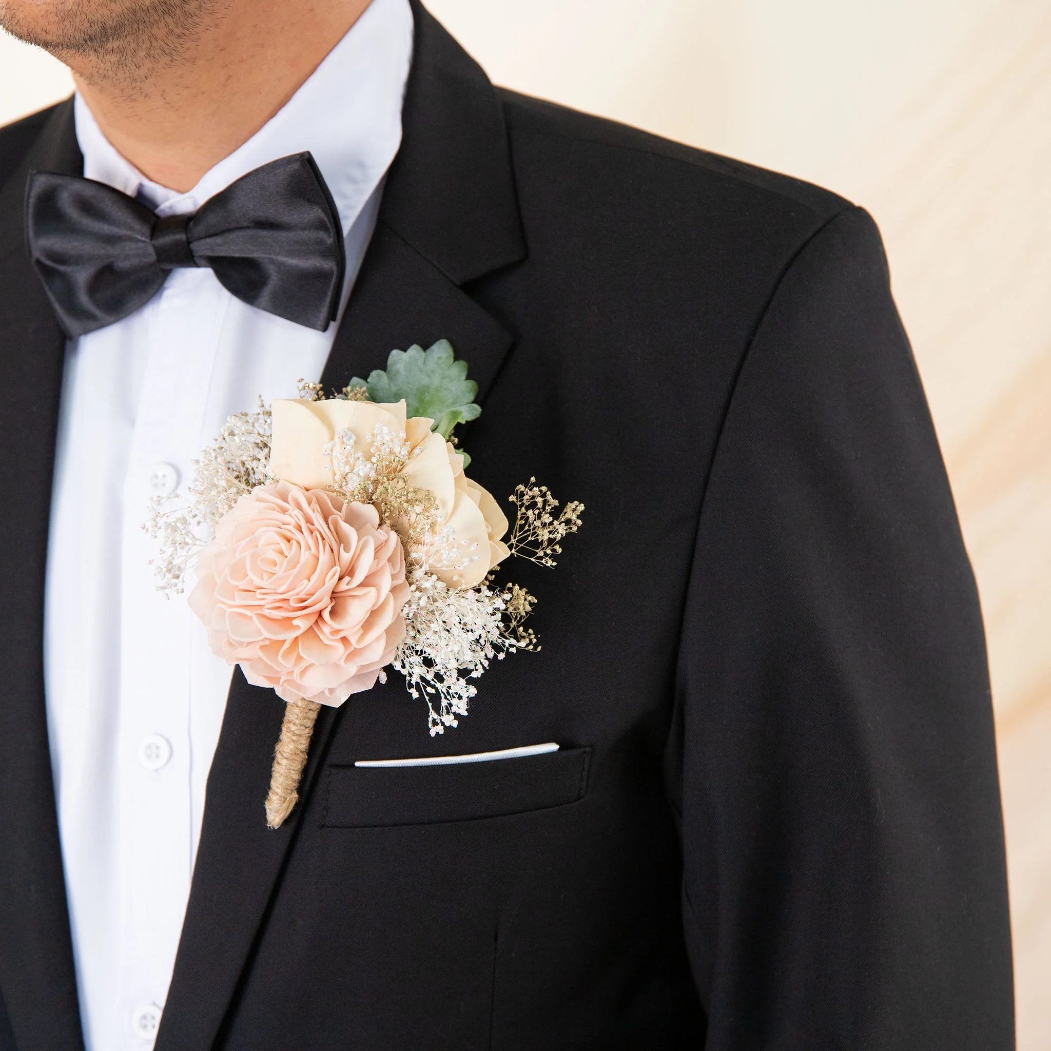 All That Glam Groom's Boutonniere