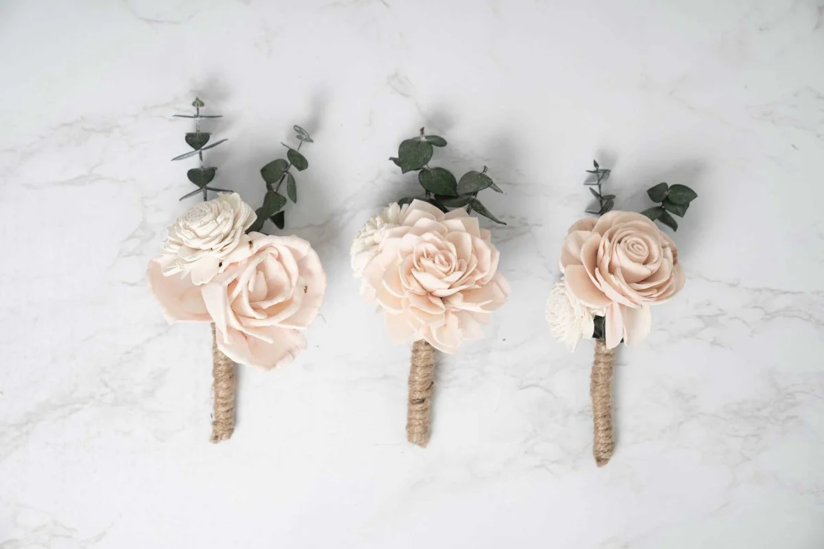 Blush Beauty Boutonniere (Set of 3)*