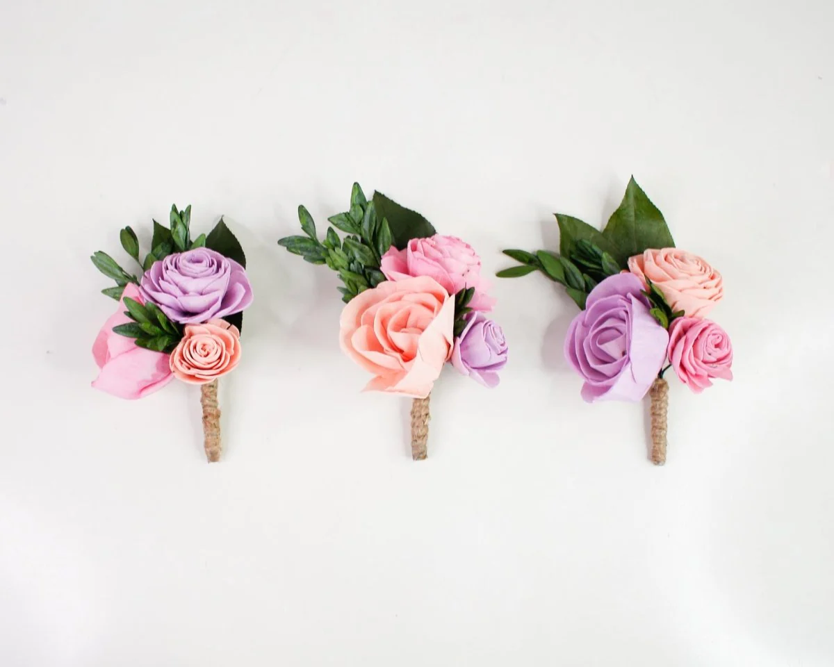 Botanical Beauty Boutonniere (Set of 3) - Image 2