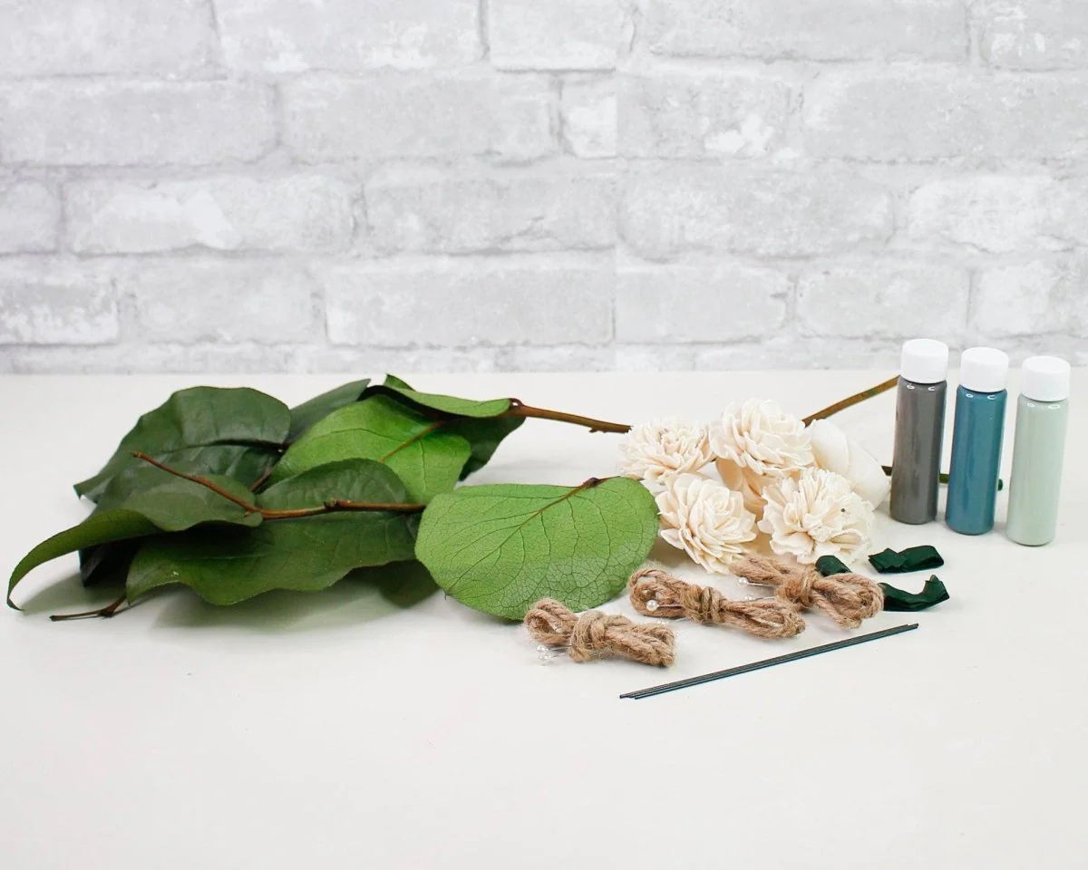 Caprice Boutonniere (Set of 3) - Image 4
