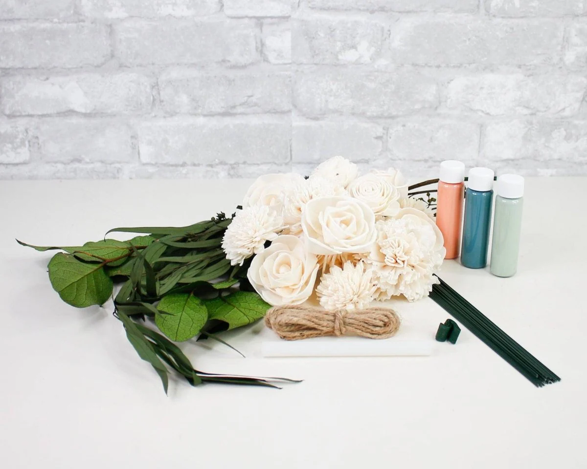 Caprice Mini Bouquet - Image 10