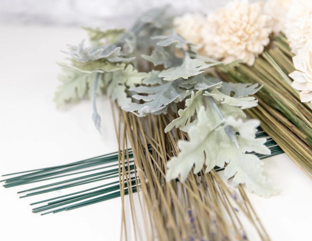 Constance Mini Bouquet* - Image 5