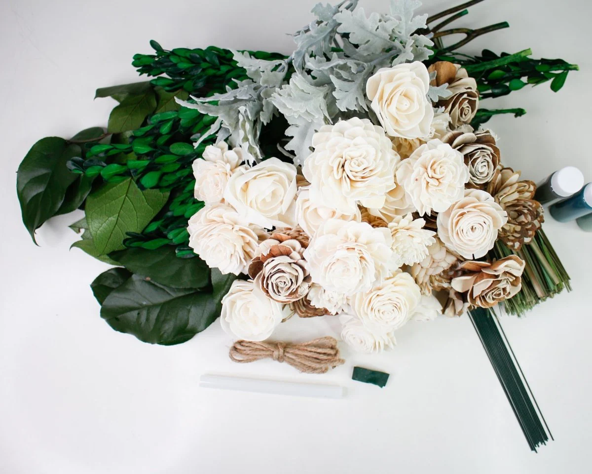 Concerto Bridesmaid Bouquet* - Image 10