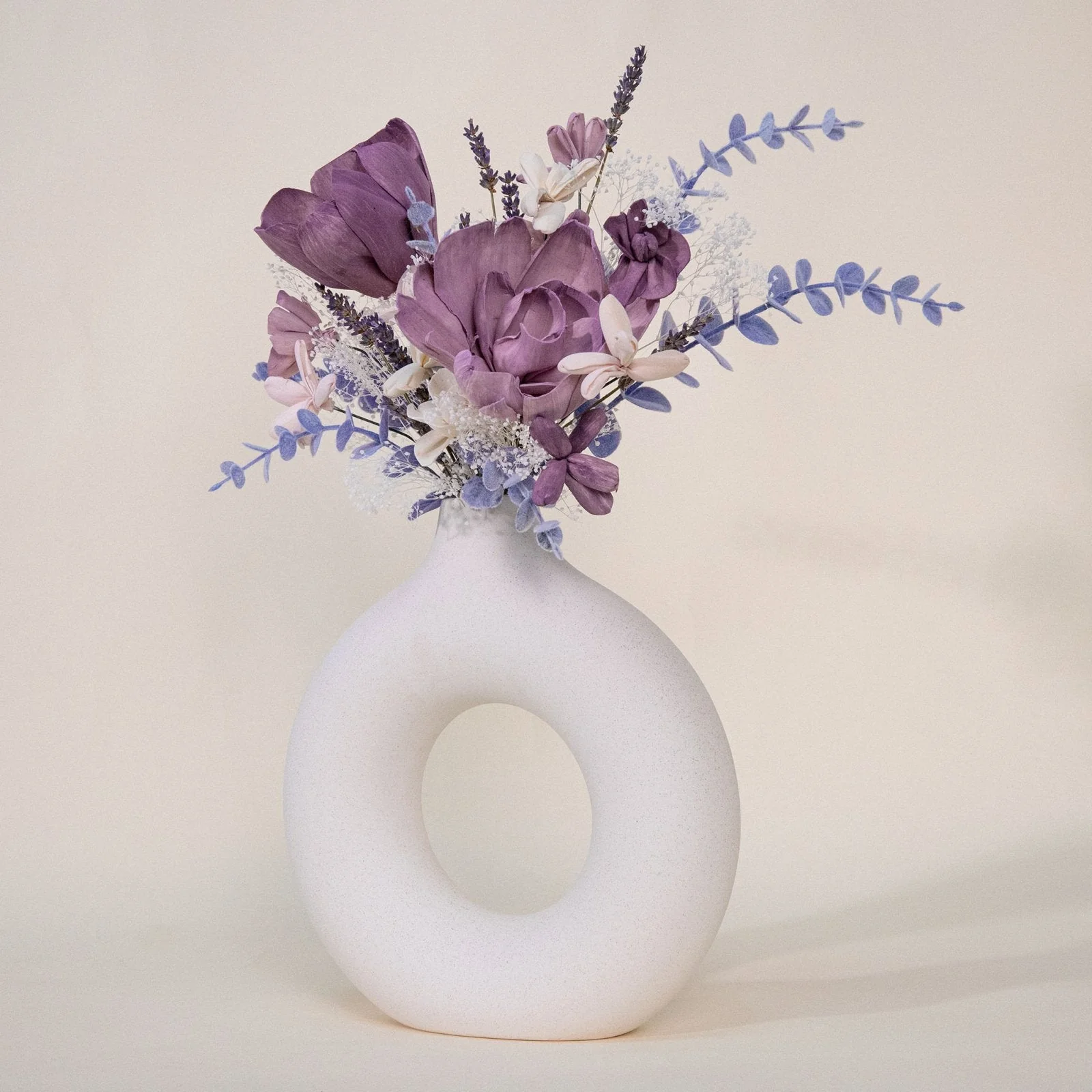 DIY "O" Centerpiece - Image 2