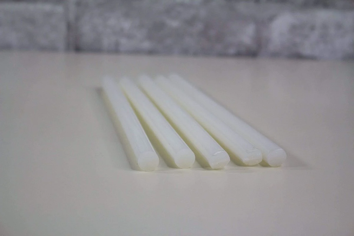 Glue Sticks (36 Pack) - Image 2