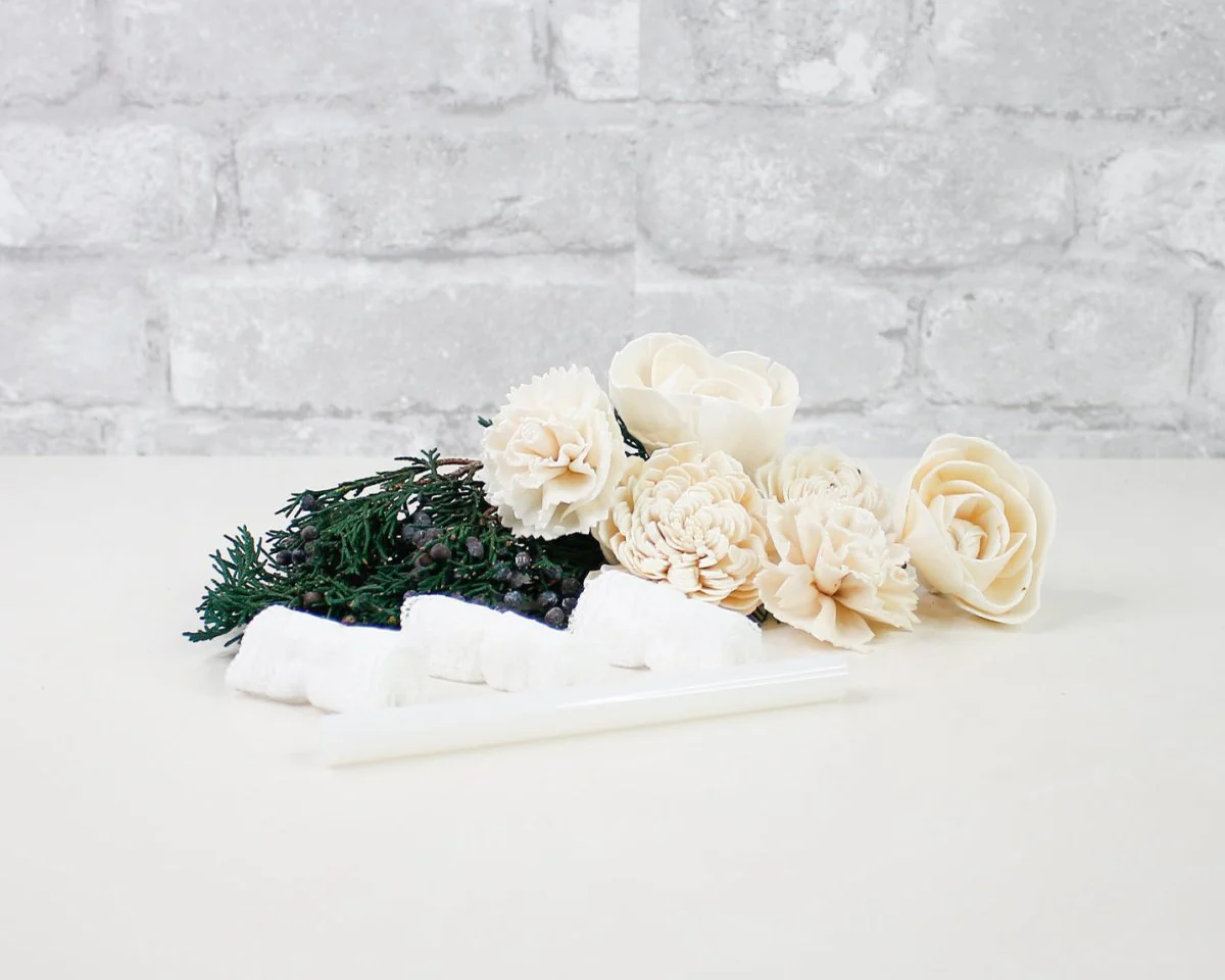 Juniper Corsage (Set Of 3)* - Image 4