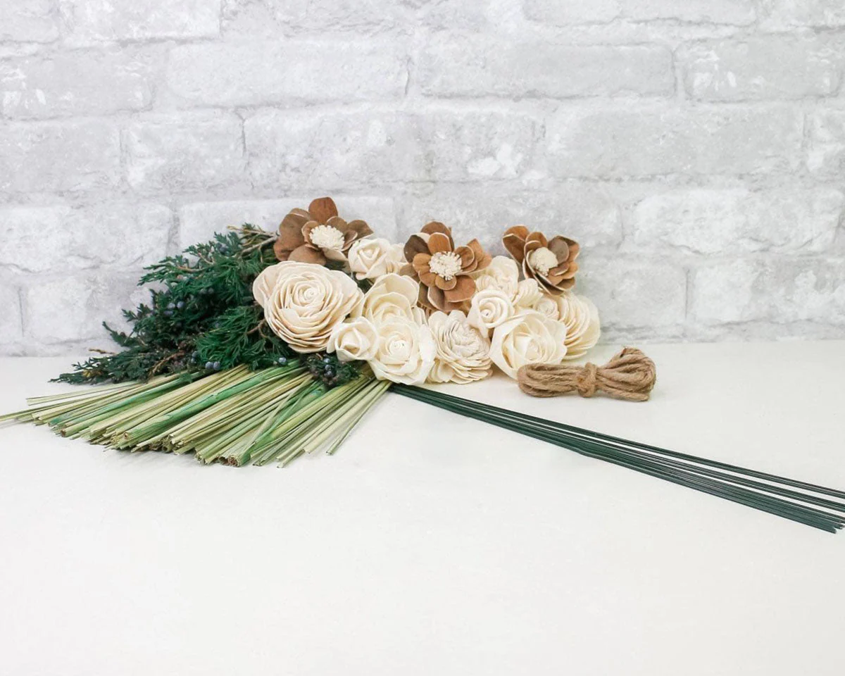 Juniper Mini Bouquet* - Image 7