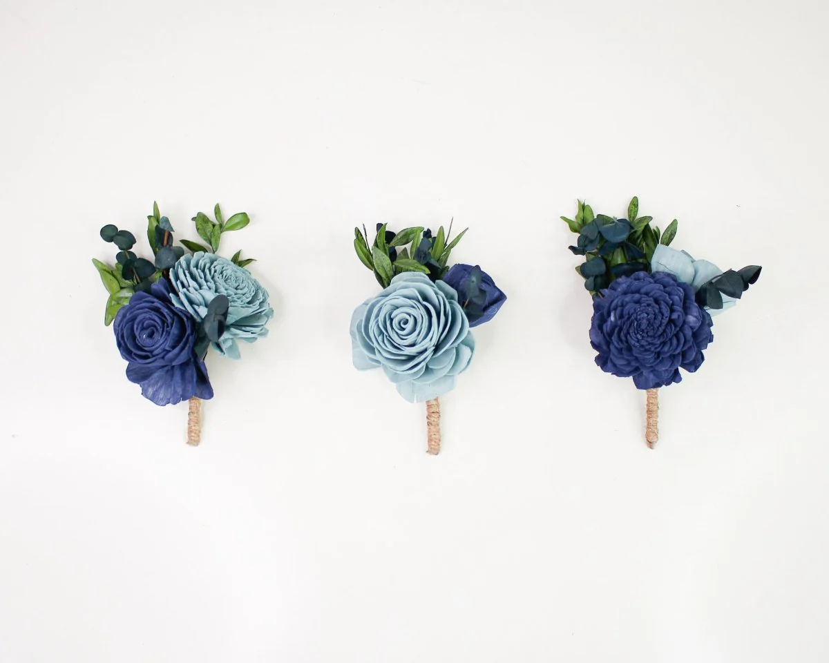 Lincoln Bay Boutonniere (Set of 3)* - Image 3