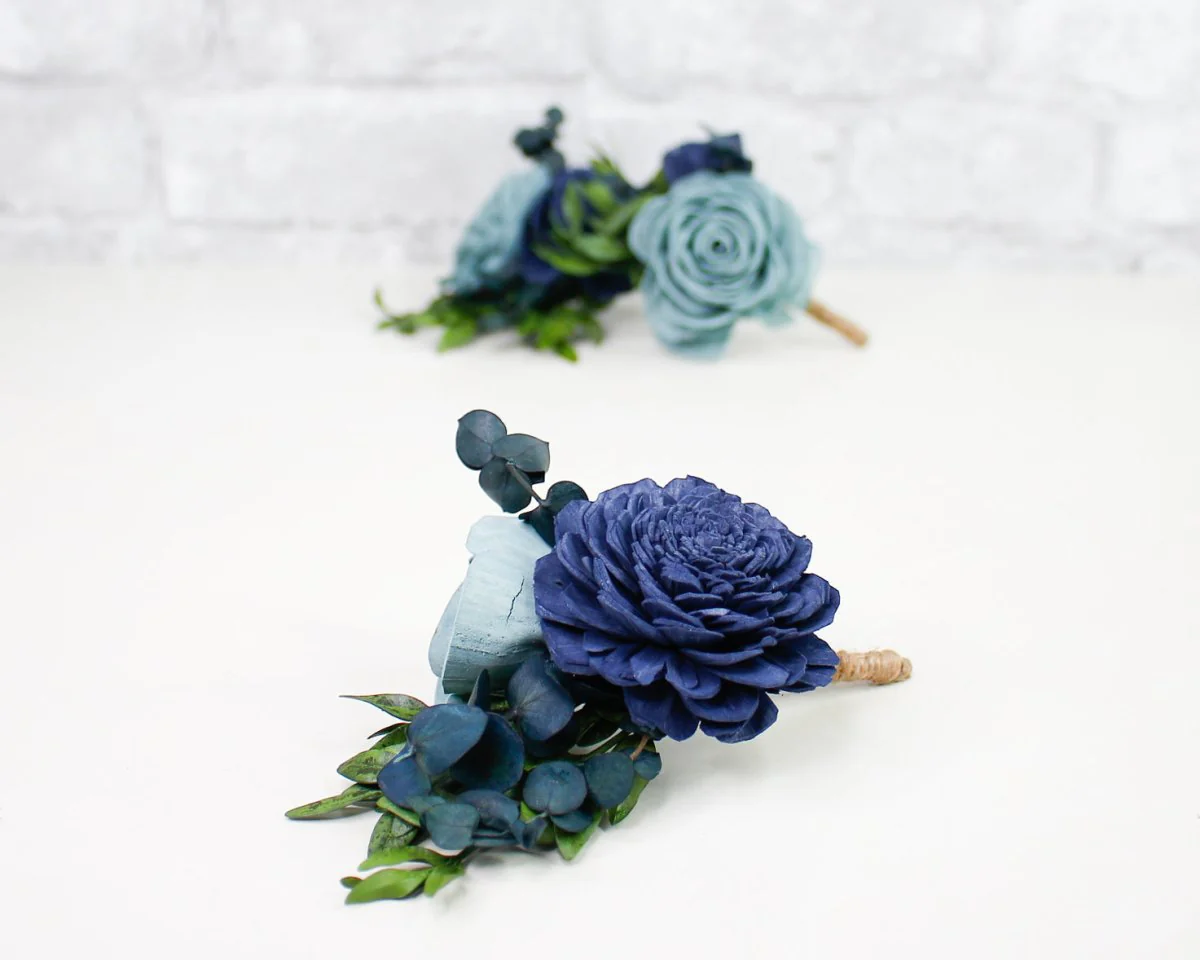 Lincoln Bay Boutonniere (Set of 3)* - Image 4
