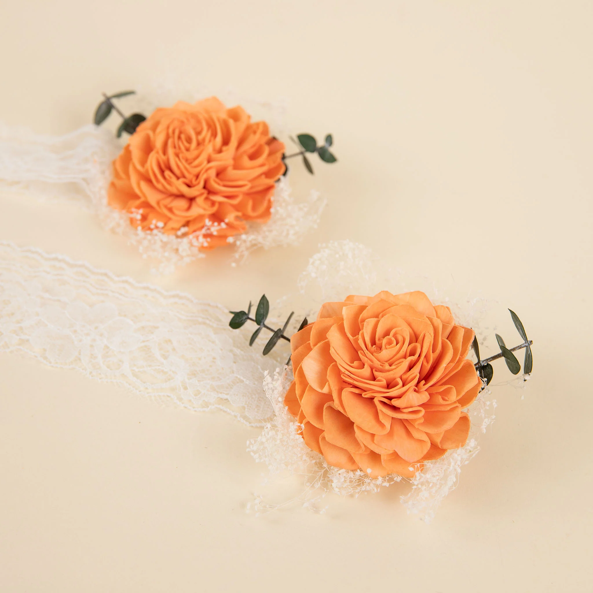 Luminous Mother's Corsage (Set of 2) - Image 2