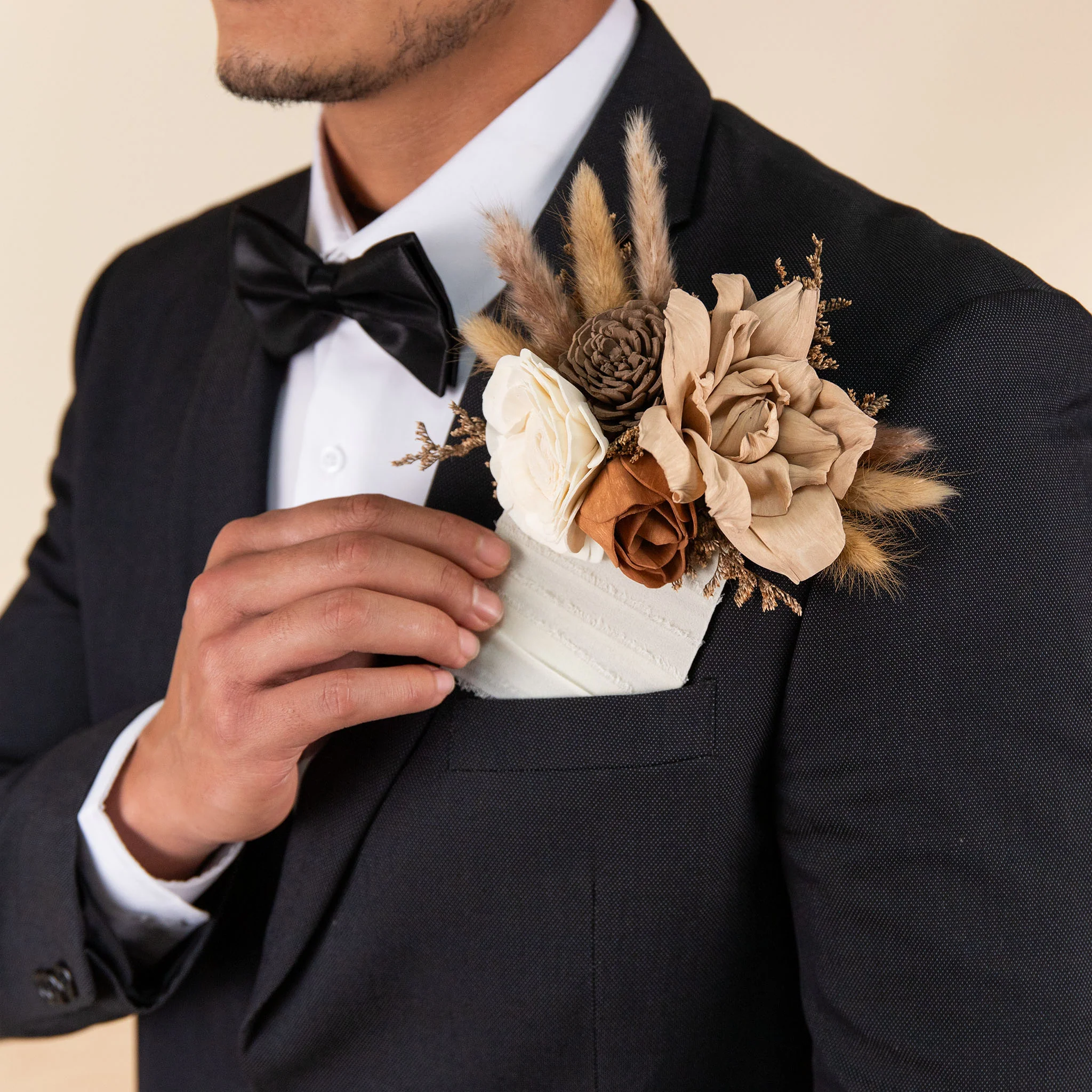 Luxe Amber Groom's Pocket Boutonniere*