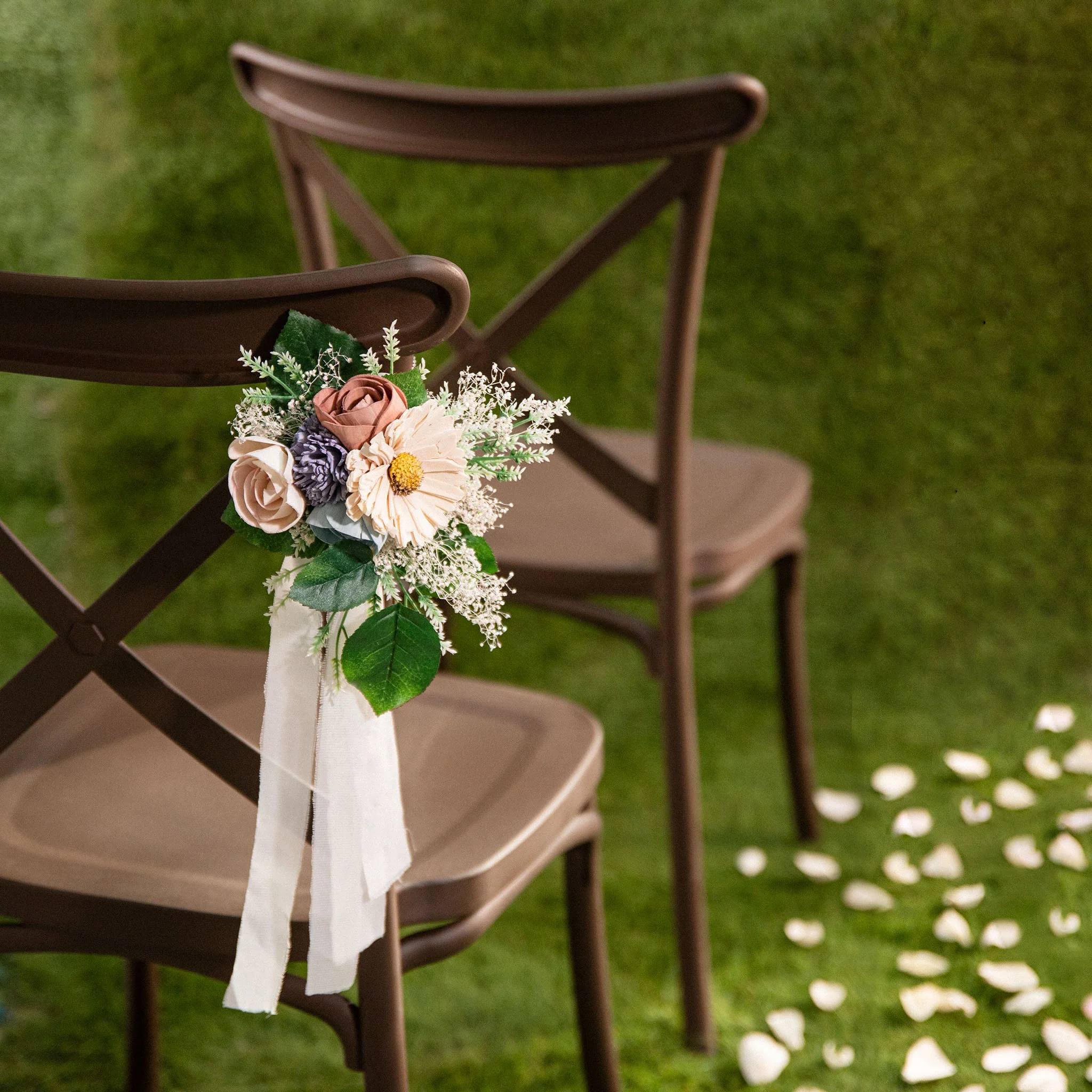 Luxe Daisy Chiffon Chair Decoration - Image 3