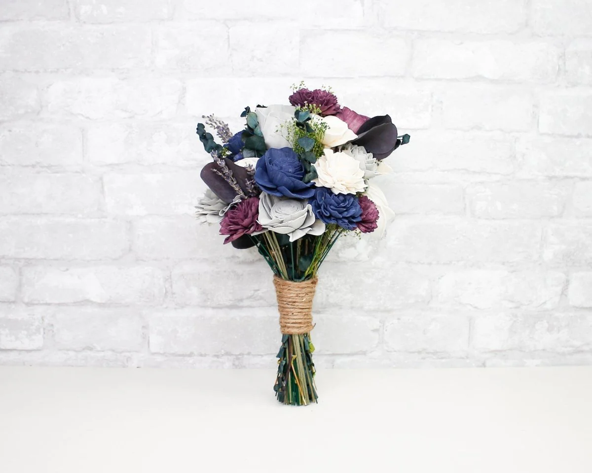 Paris Bridesmaid Bouquet - Image 7