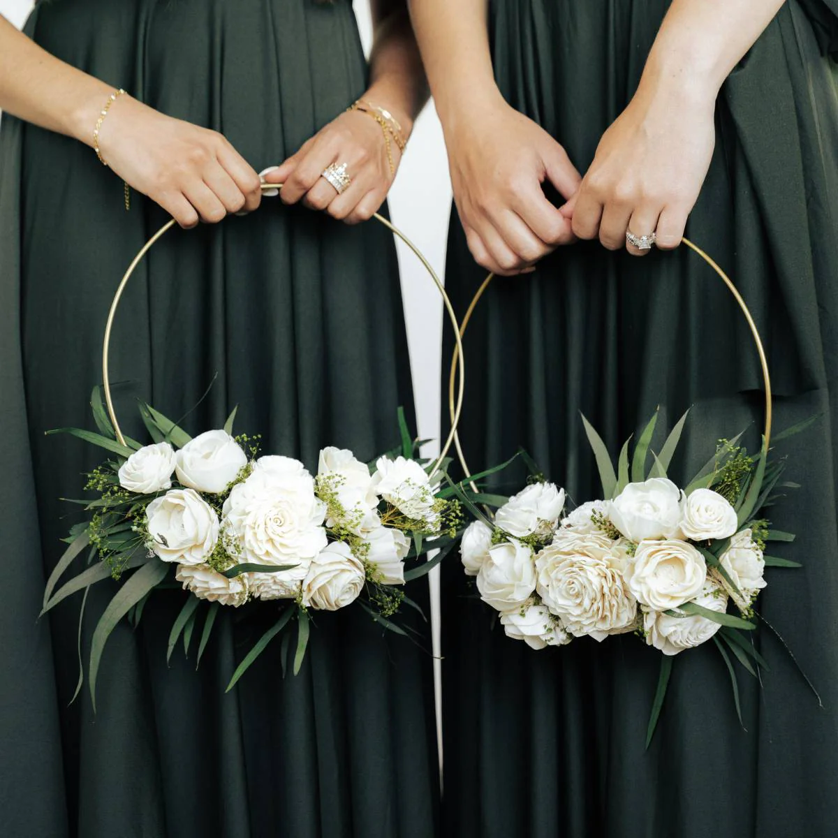 Perfect Simplicity Hoop Bouquet*