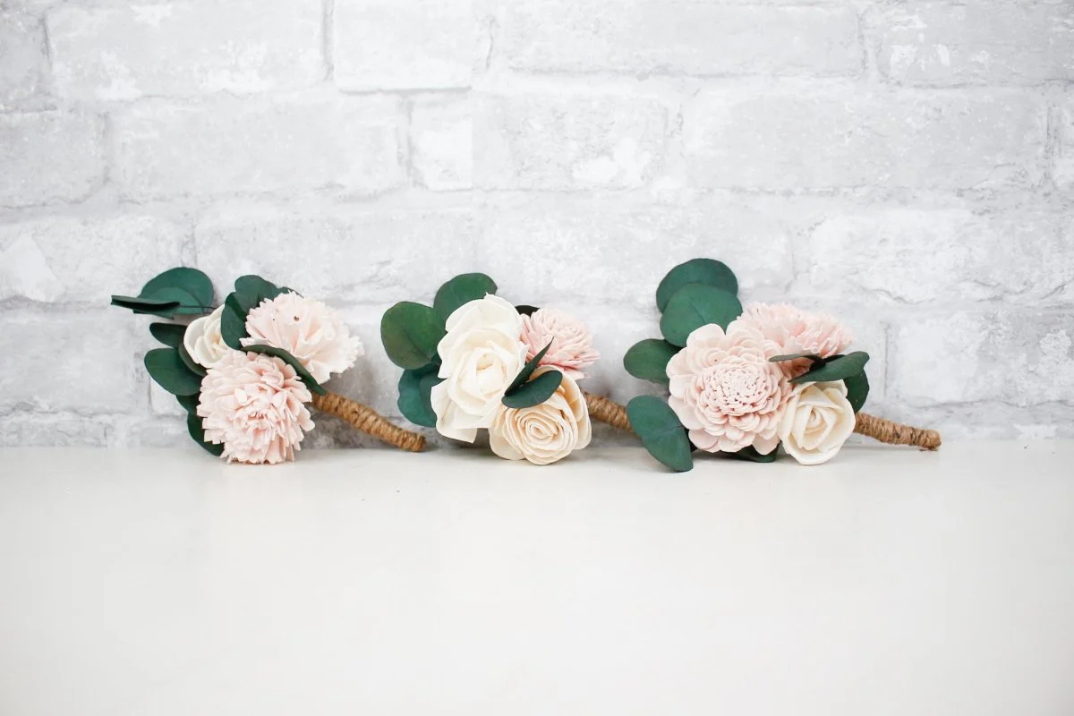 Silver Boutonniere (Set Of 3)*