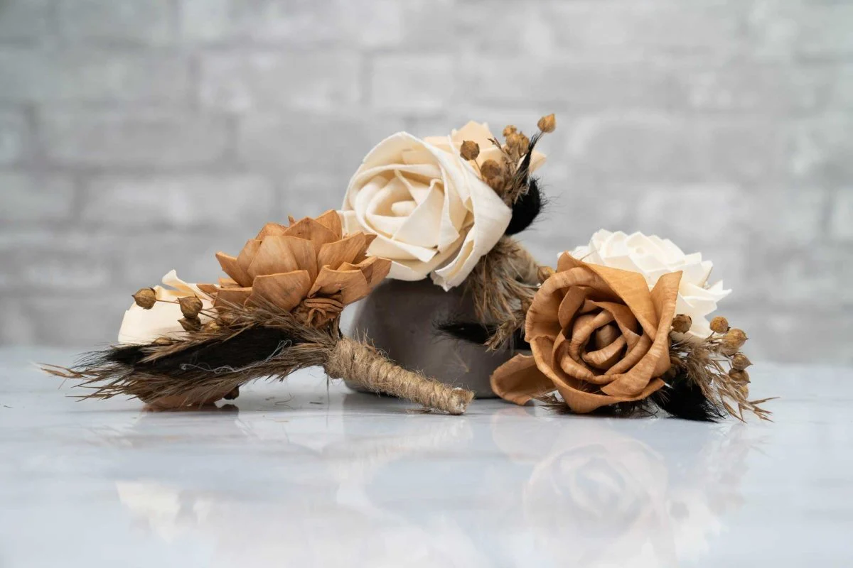 Sun Kissed Boutonniere (Set Of 3) - Image 4