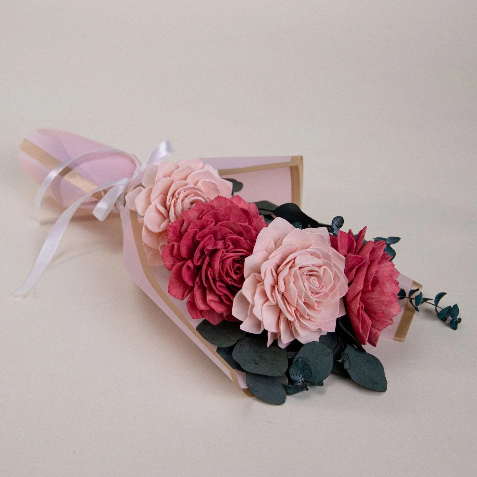 True Love Mini Deluxe Bouquet - Image 4