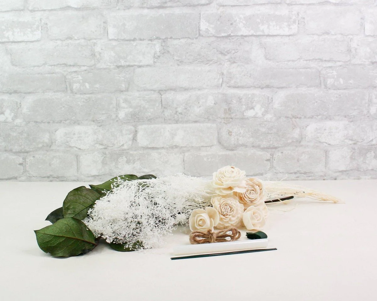 Vacay Vibes Boutonniere (Set of 3) - Image 4