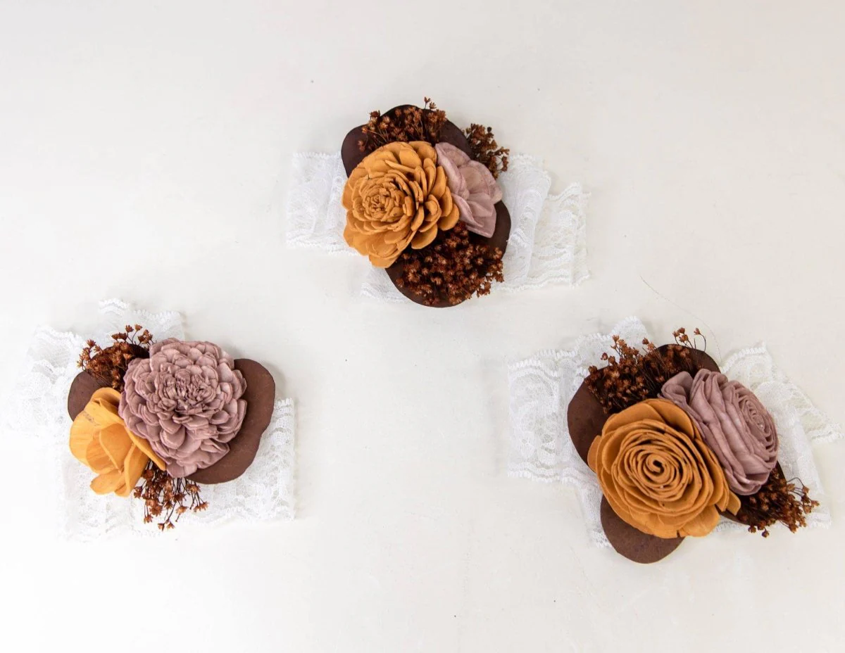 Wanderlust Corsage (Set Of 3)* - Image 11